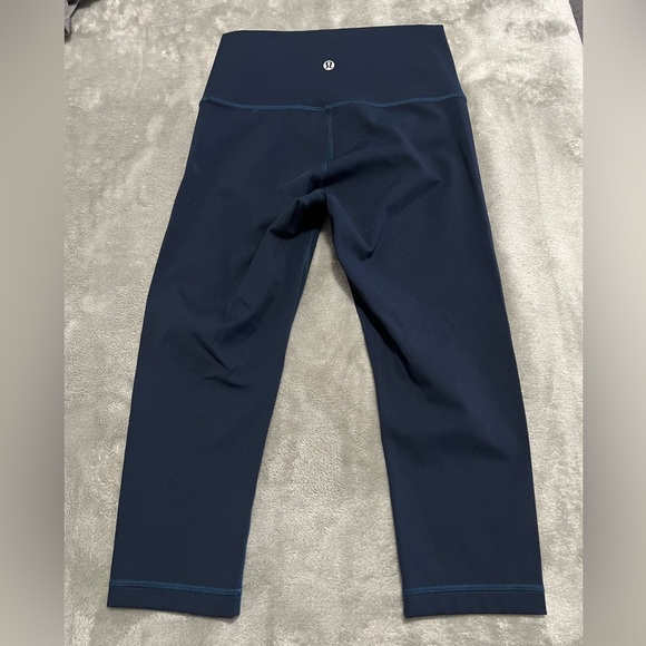 Lululemon Wunder Under High-Rise crop 19” Size:4 - Picture 4 of 4